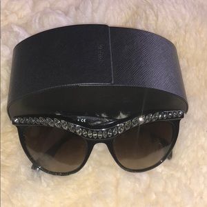 Glamour style Prada glasses